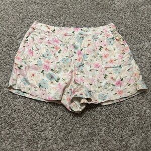 Abercrombie & Fitch Floral Shorts Large